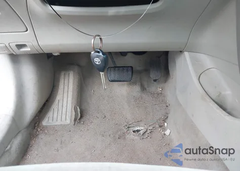 2010 Toyota Corolla Le z USA, uszkodzony, nr VIN 2T1BU4EEXAC374633